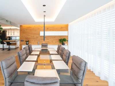 Nábytek do jídelny